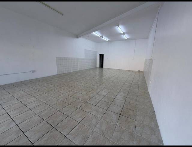 BUSINESS PROPERTY TO RENT IN DALVIEW